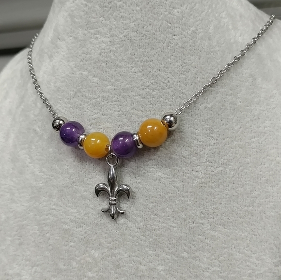 Fleur De Lis Amethyst Jade Bead Necklace Natural Gemstone LSU Purple & Gold NOLA - Picture 5 of 17